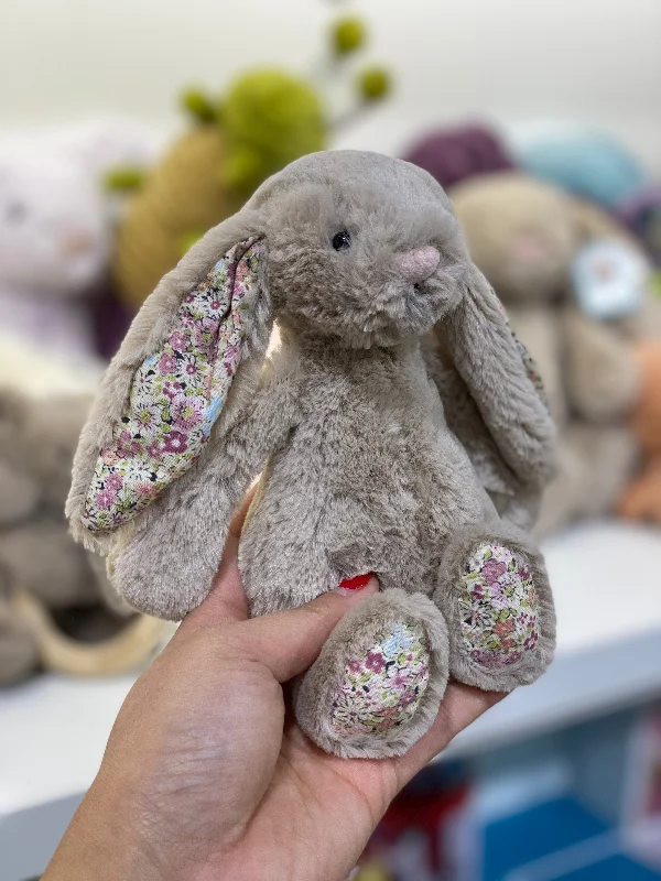 Huggable and comforting Jellycat creationsBlossom Bea Beige Bunny Small