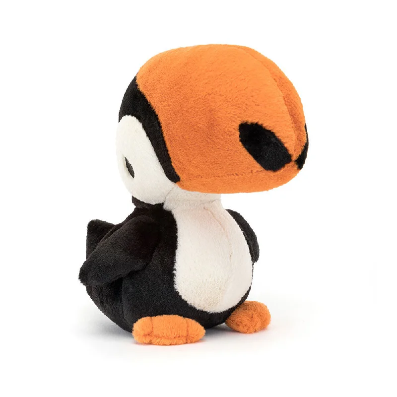 Huggable and charming Jellycat beloved by all ages.BOD3BT Bodacious Toucan