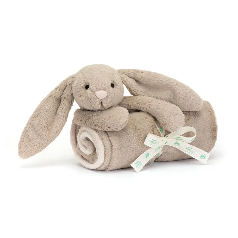 Cozy and gentle Jellycat attention to detailJellycat Bashful Beige Bunny Blanket