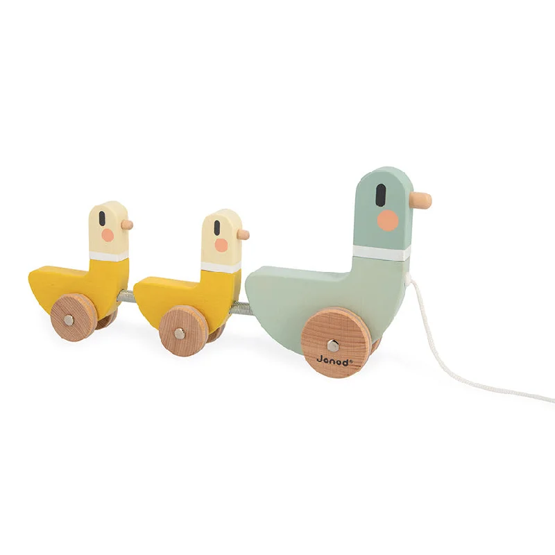 functional wooden toys               Cocoon Pull Along Ducks