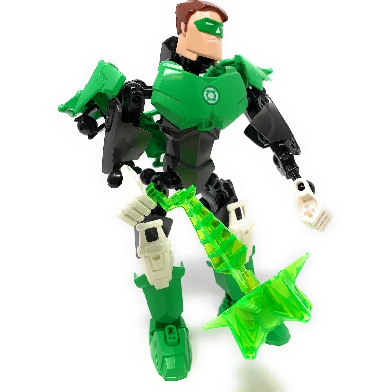 Finely detailed LEGO structuresGreen Lantern - LEGO DC Comics Super Heroes Ultrabuild Set (4528) [RETIRED] [USED]