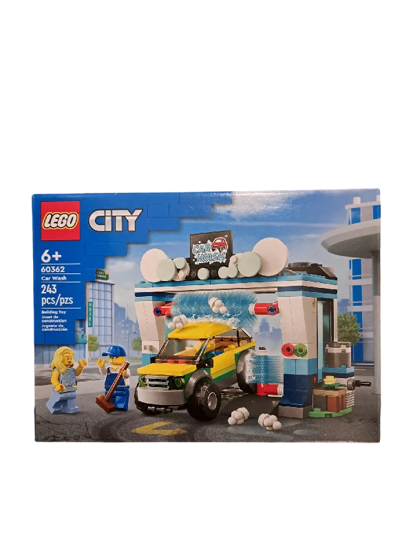 Highly adaptable LEGO creationsLego City - Car Wash