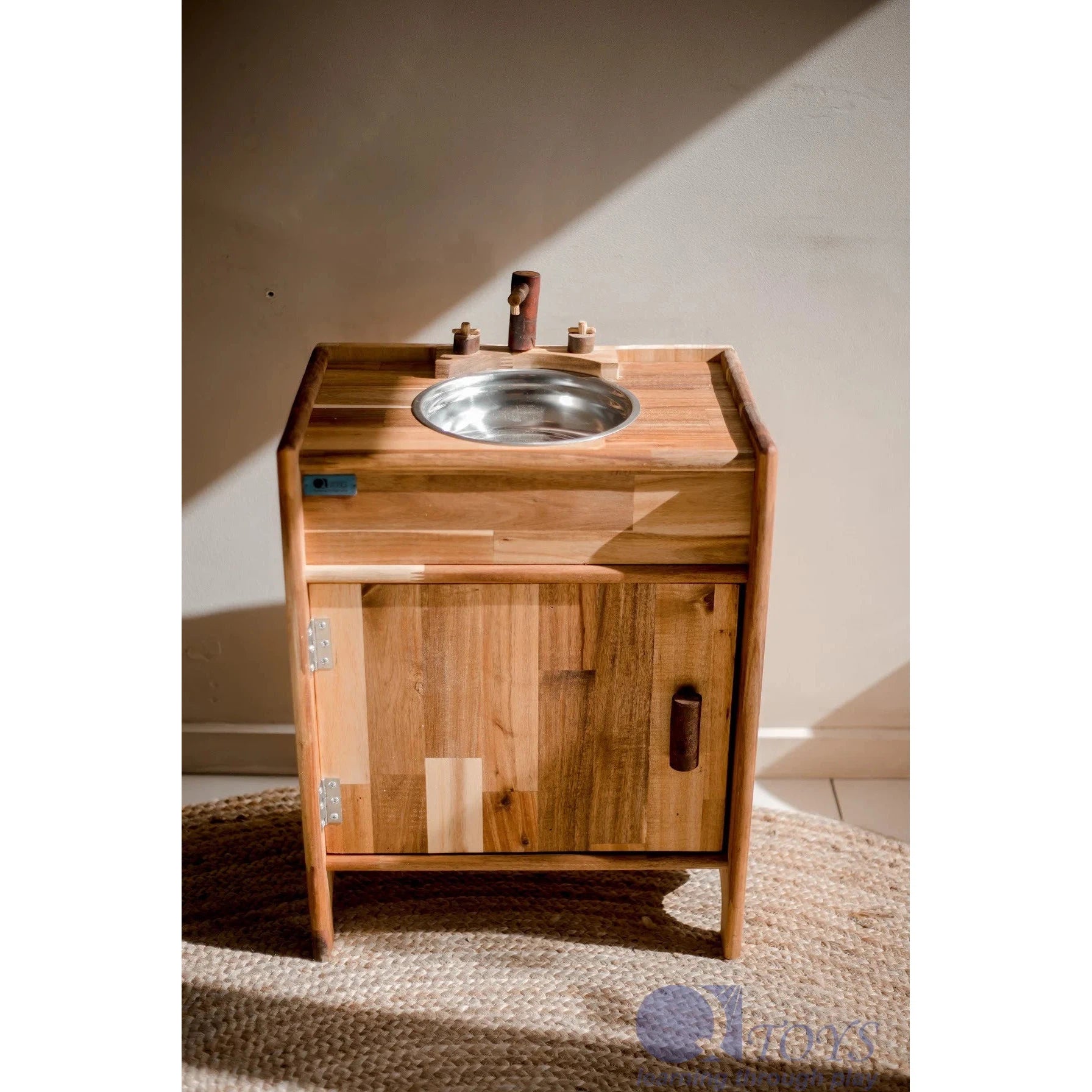 sturdy construction wooden toys                   Natural Wooden Sink