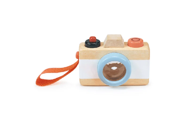 enchanting wooden toys that bring joy and happiness to children                   Wooden Toy Camera