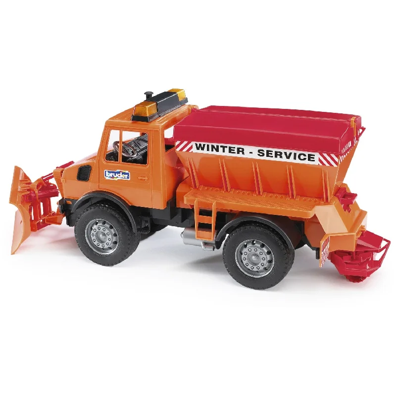 Durable toysBruder MB UnimAnd winter service with plow blade